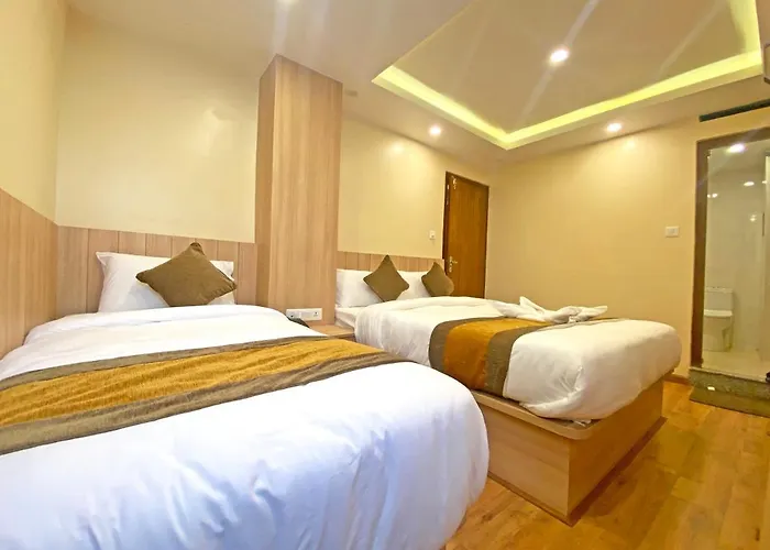 Hotel Airport Gurkha 3*