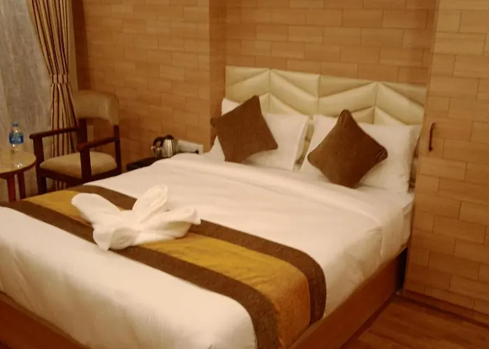 Airport Gurkha Hotel