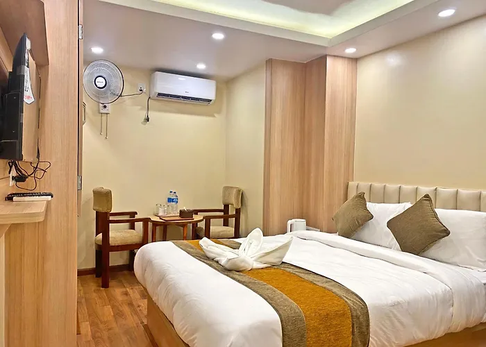 Airport Gurkha Hotel