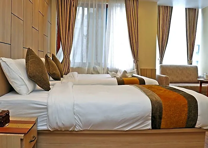 Airport Gurkha Hotel