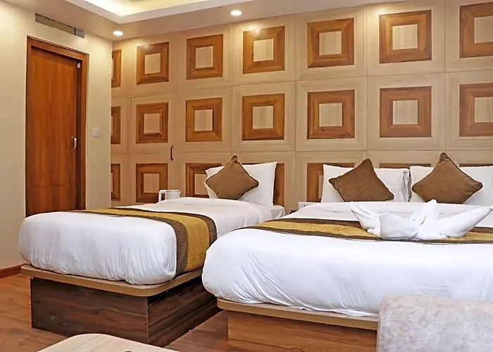 Hotel Airport Gurkha 3*